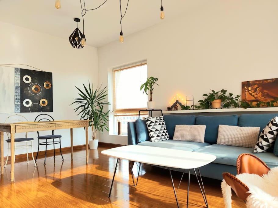 Cosy Boutique 61 Sqm Apartment - Private Parking - Ten Blocks Residence Bucharest Exterior photo