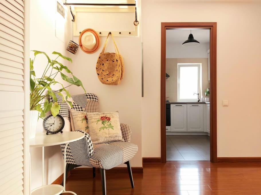 Cosy Boutique 61 Sqm Apartment - Private Parking - Ten Blocks Residence Bucharest Exterior photo